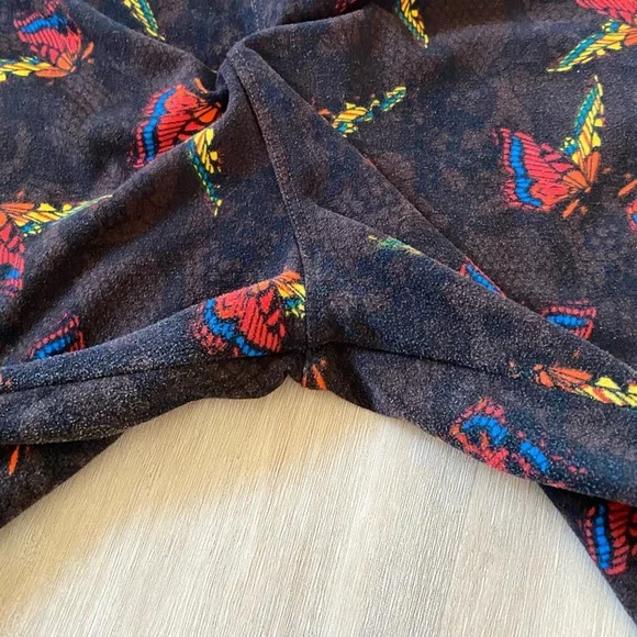 LuLaRoe Tall & Curvy Women’s Leggings Bundle - Picture 3 of 8